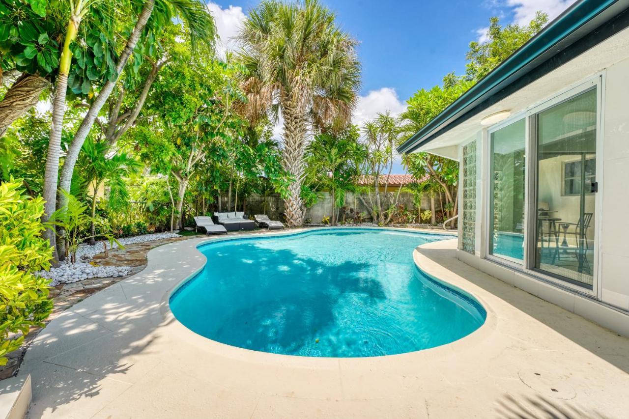 Luxury Tropical Oasis! Huge Saltwater Pool! 1 Mile To Beach! Villa Fort Lauderdale Exterior foto